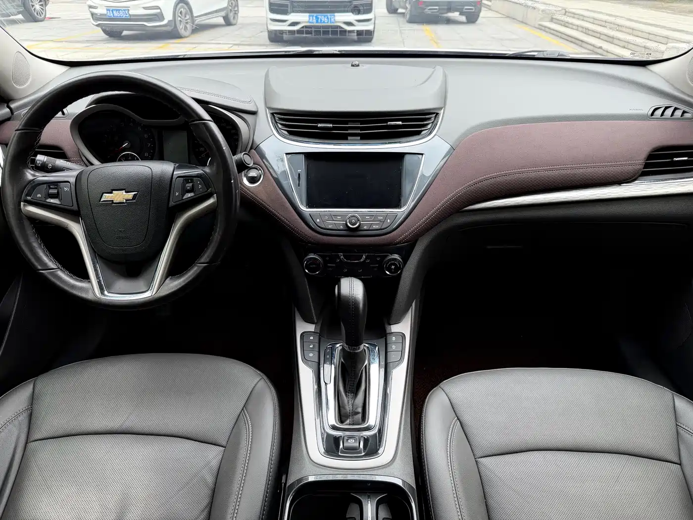 Chevrolet Malibu 2017 1.5T Automatic Luxury Edition фото 7