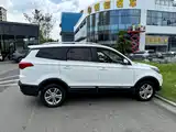 Фото 12 - BAIC Huansu S3