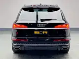 Photo 6 - Audi Q7