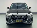 Photo 3 - Audi Q7