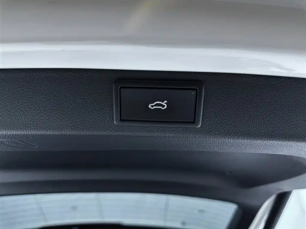 Škoda Karoq 2022 TSI280 Premium фото 18