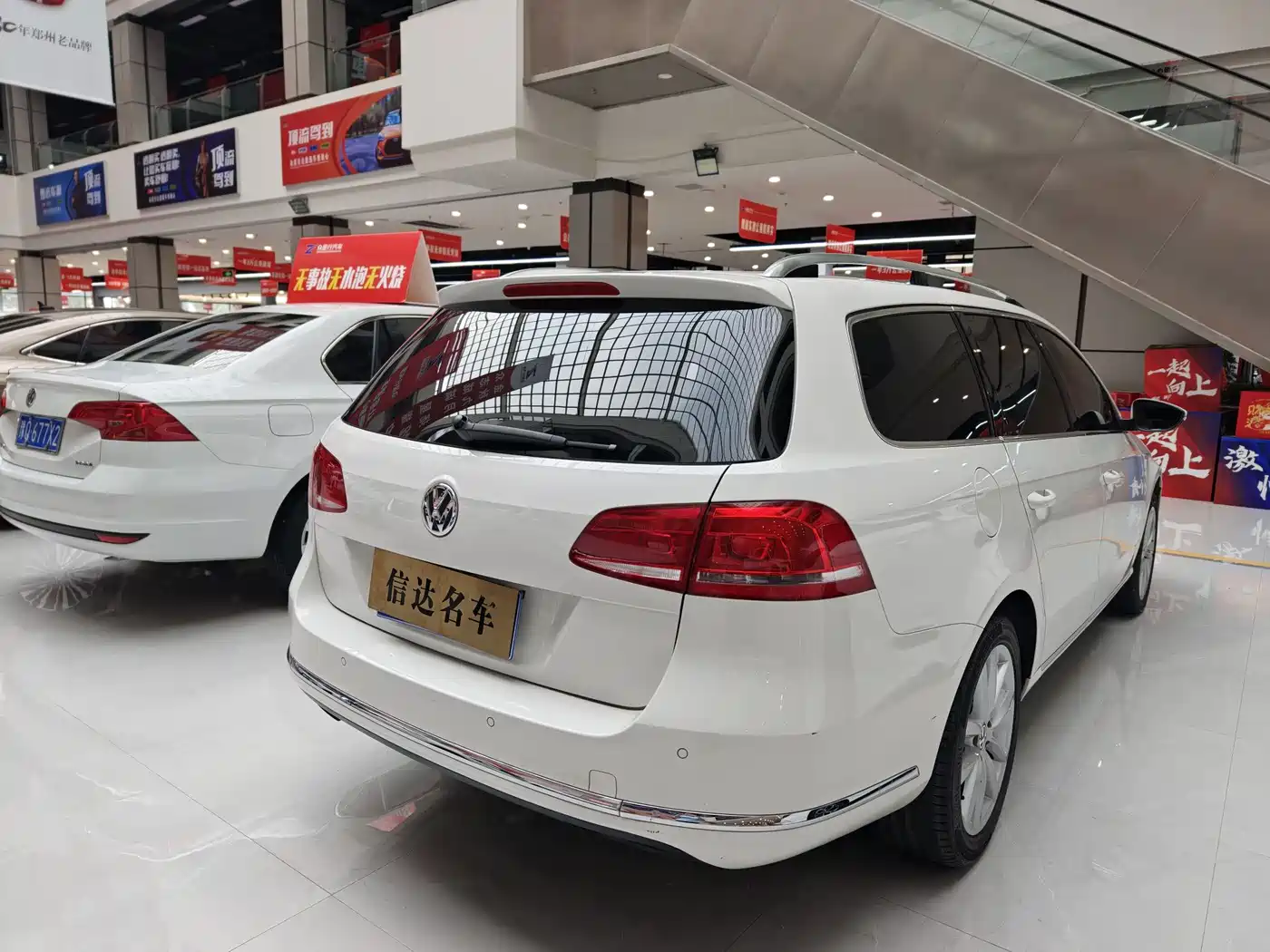 Volkswagen Magotan (Import) 2012 Wagon 2.0TSI Comfort фото 15