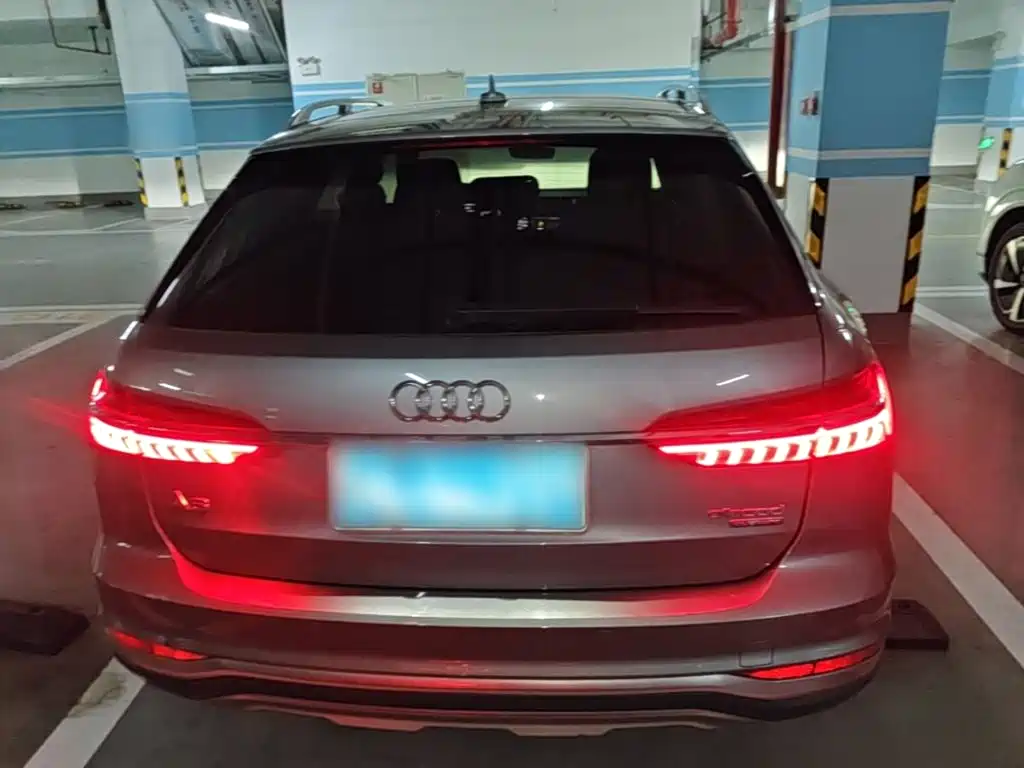 AUDI A6 (IMPORT)