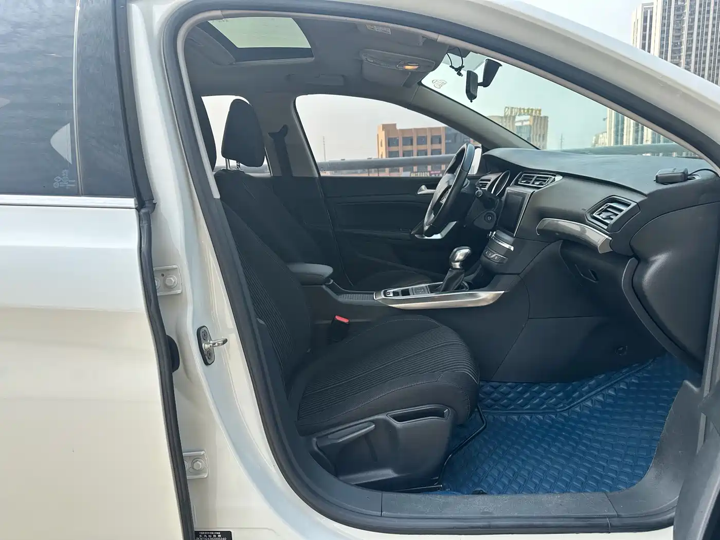 Peugeot 408 2018 350THP Automatic Luxury Edition фото 18