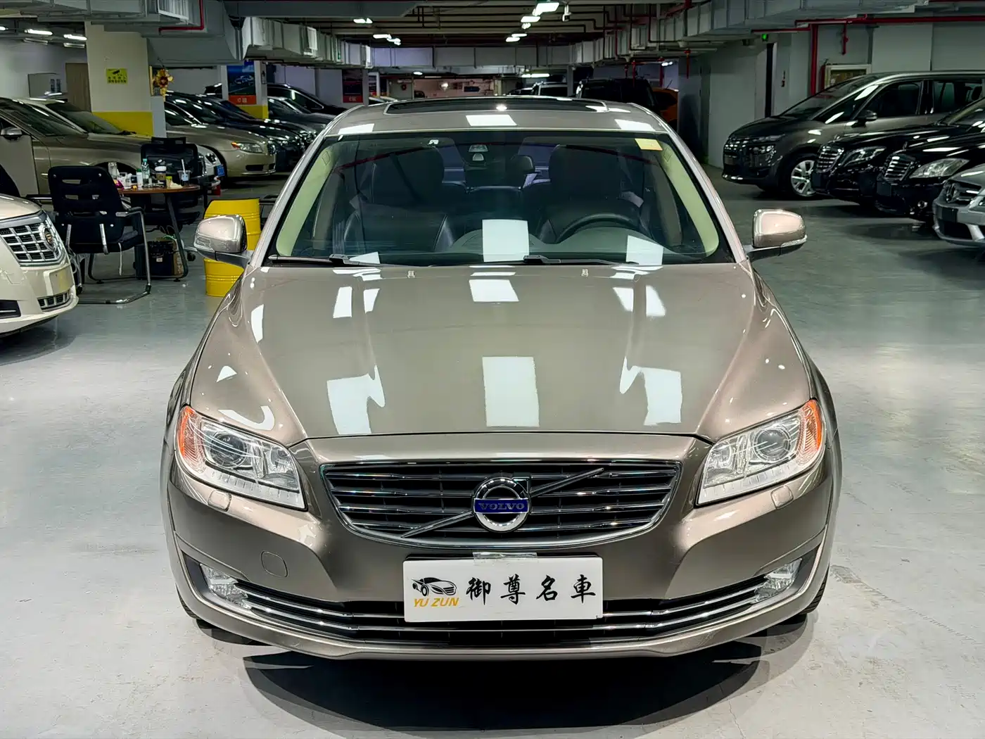 Volvo S80L 2014 2014 2.0T T5 Momentum