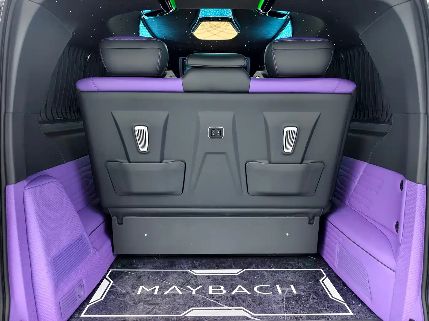 Mercedes-Benz Vito 2024 2.0T Business 7-Seater фото 29
