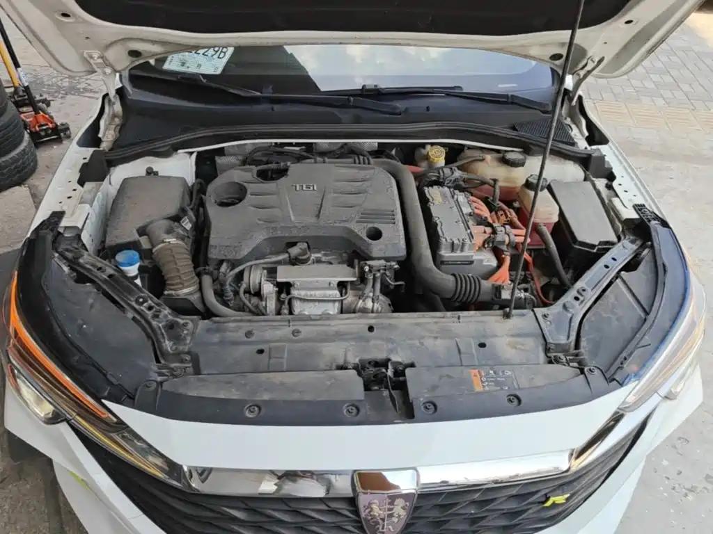 Roewe i6 MAX EV 2022 2020 Model 1.5T PHEV Cool Panoramic Sunroof Edition