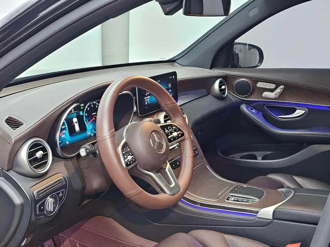 Mercedes-Benz GLC 2020 Facelift GLC 260 L 4MATIC Luxury фото 14