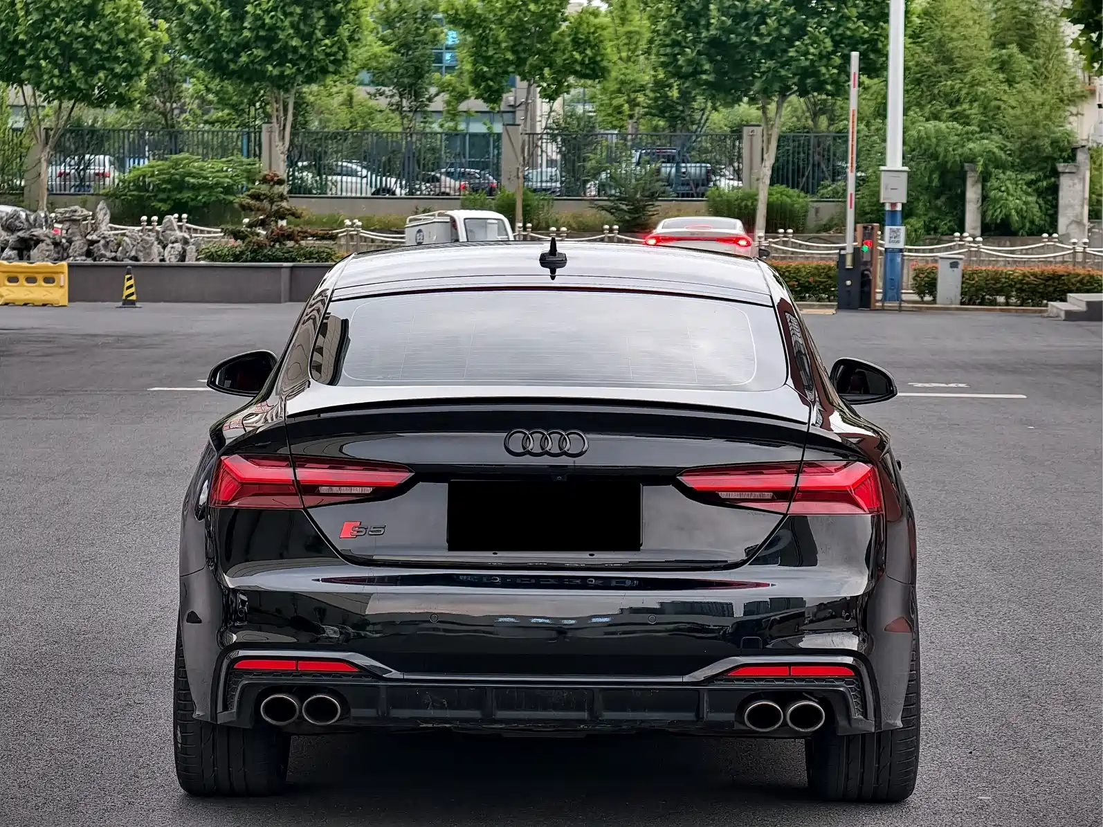 Фото 12 - Audi S5