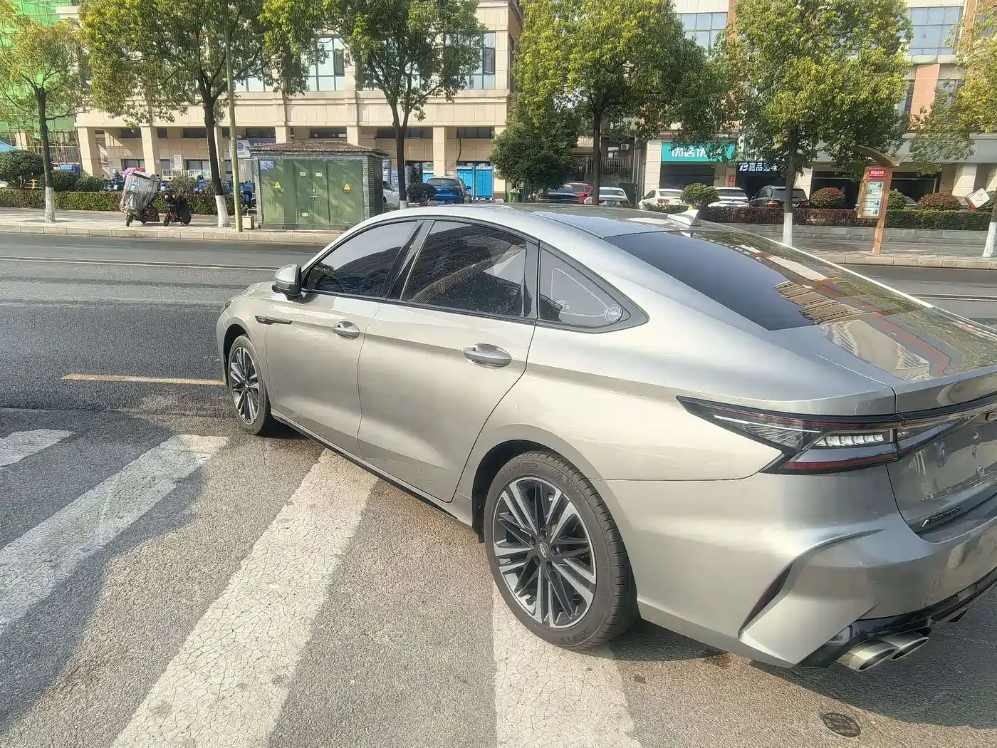 CHERY ARRIZO 8