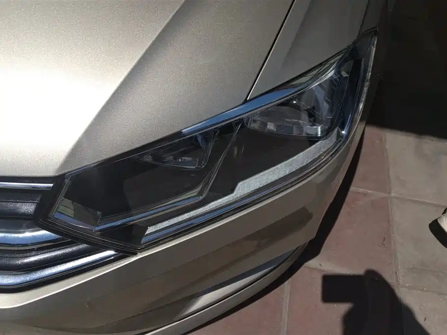 Volkswagen Bora 2017 1.6L Automatic Fashion Edition фото 5