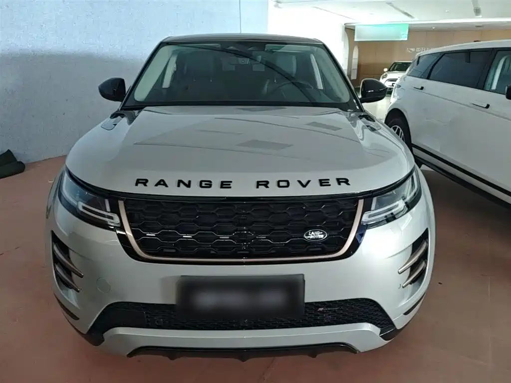 Land Rover Range Rover Evoque 2022 Range Rover Evoque L 249PS R-Dynamic Corinthian Bronze Special Edition фото 3