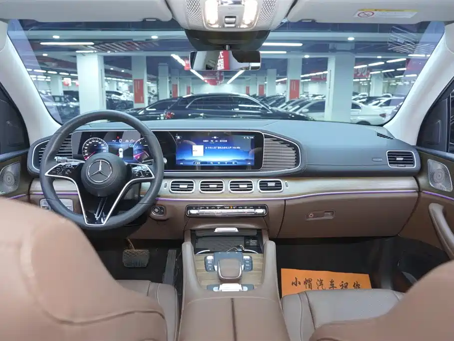 Mercedes-Benz GLE 2024 GLE 450 4MATIC Fashion фото 8