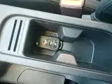 Фото 9 - Roewe 360