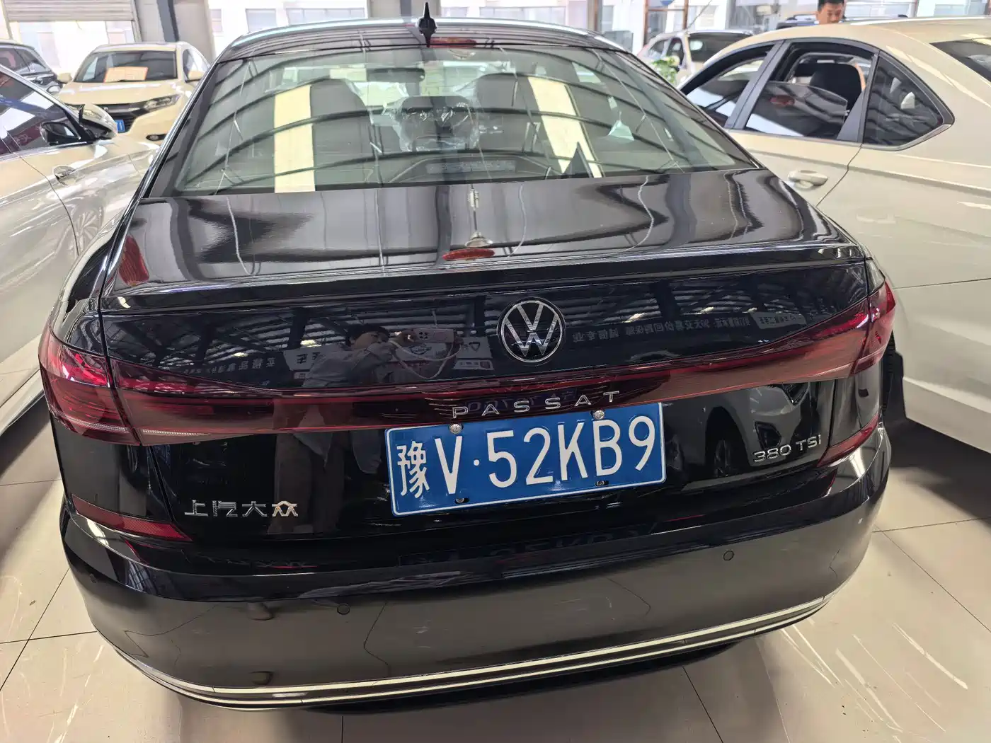 VOLKSWAGEN PASSAT
