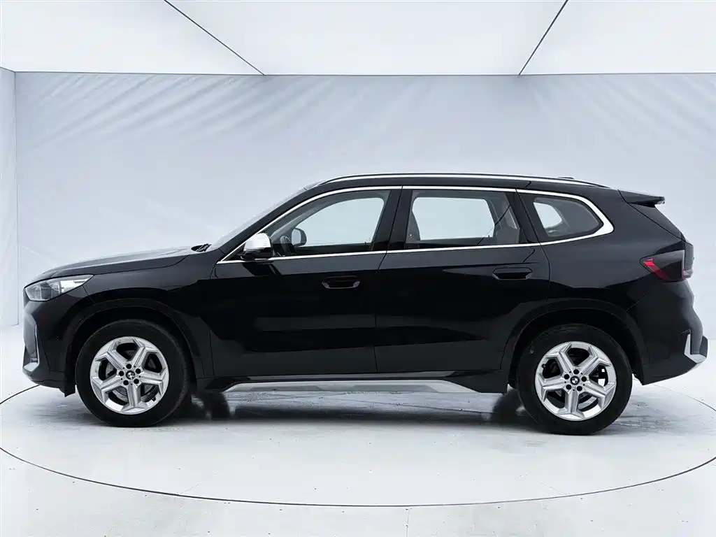 BMW X1 2023 sDrive20Li X Design Package фото 7