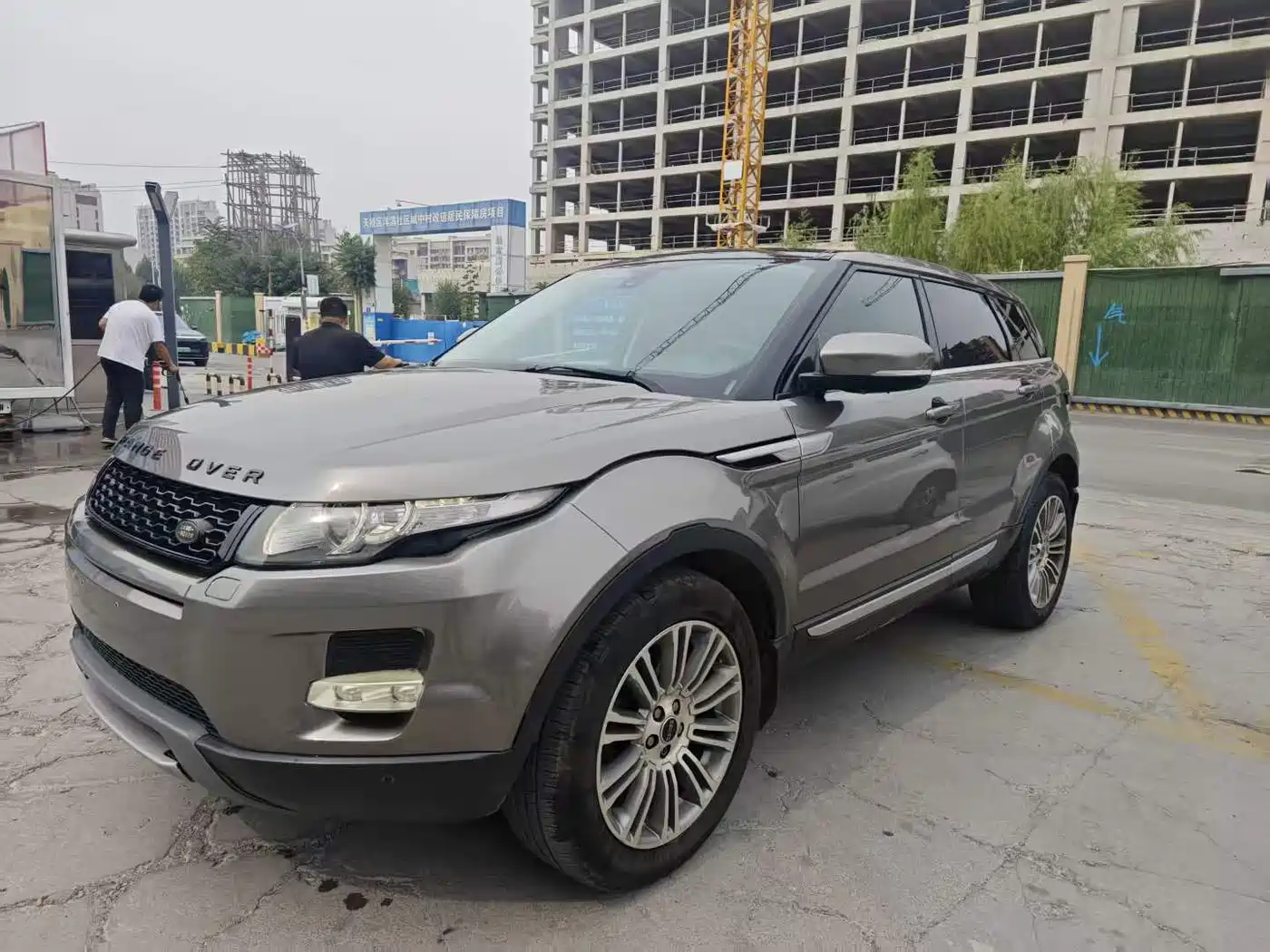 Land Rover Range Rover Evoque (Import) 2012 2013 2.0T 5-door Dynamic Edition