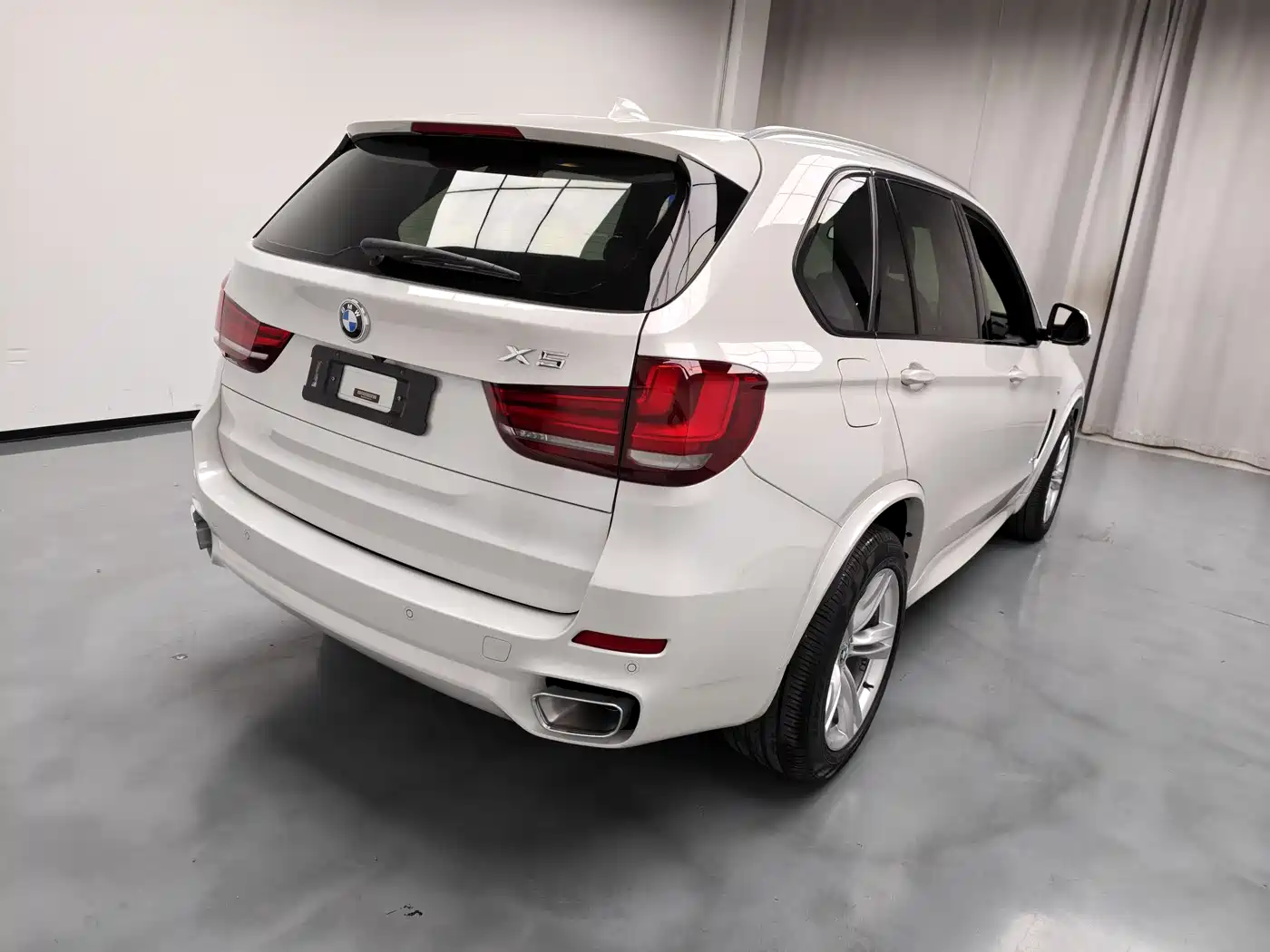 BMW X5 (Import) 2018 xDrive35i M Sport Model фото 16