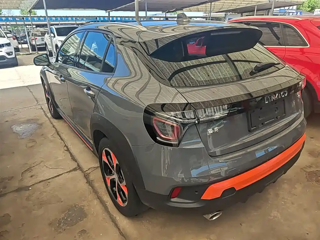 Lynk & Co 02 2018 1.5T DCT 2WD Shine Edition China V фото 5