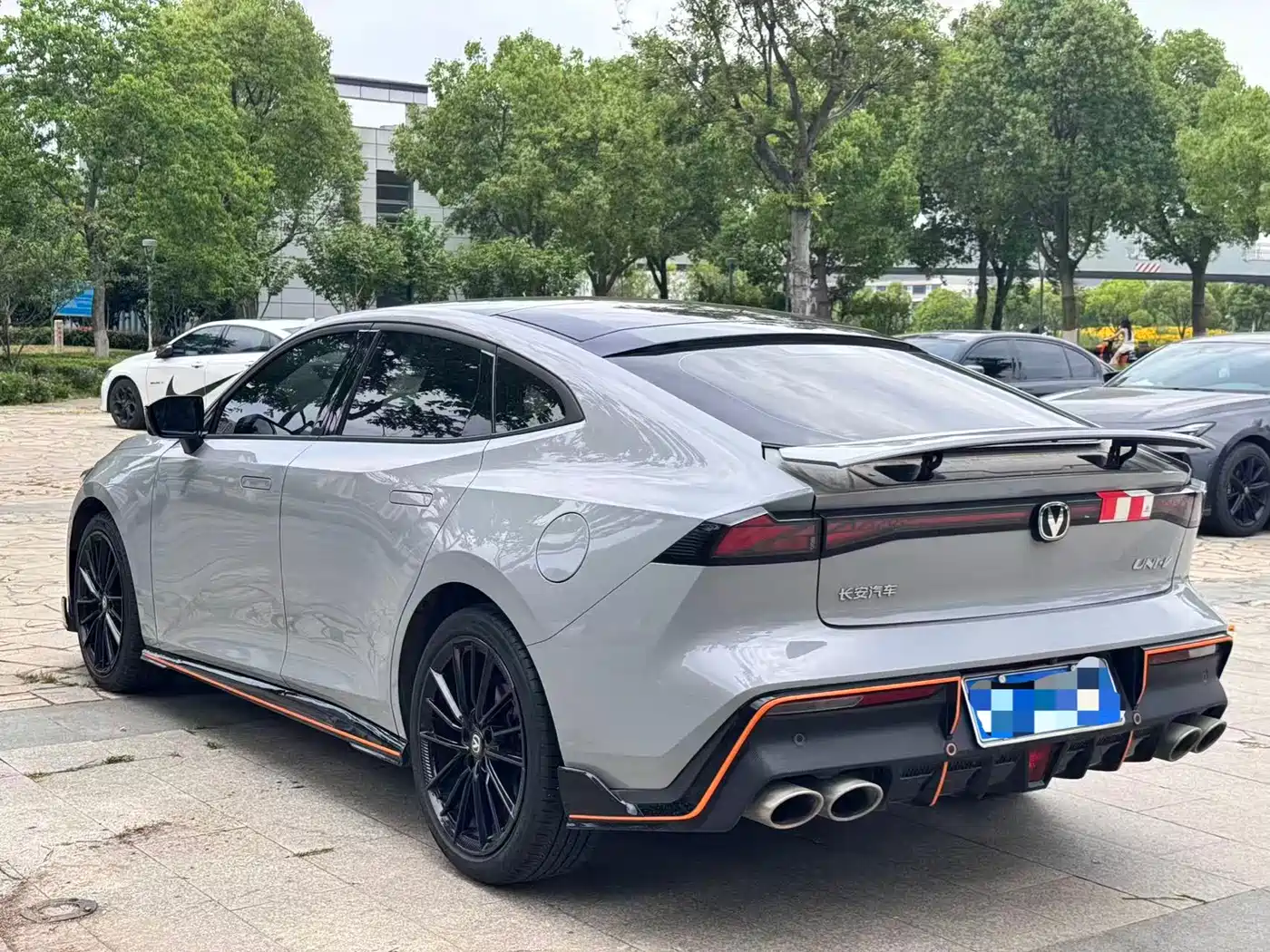 CHANGAN UNI-V