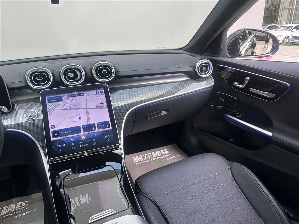 Фото 7 - Mercedes-Benz C-Class