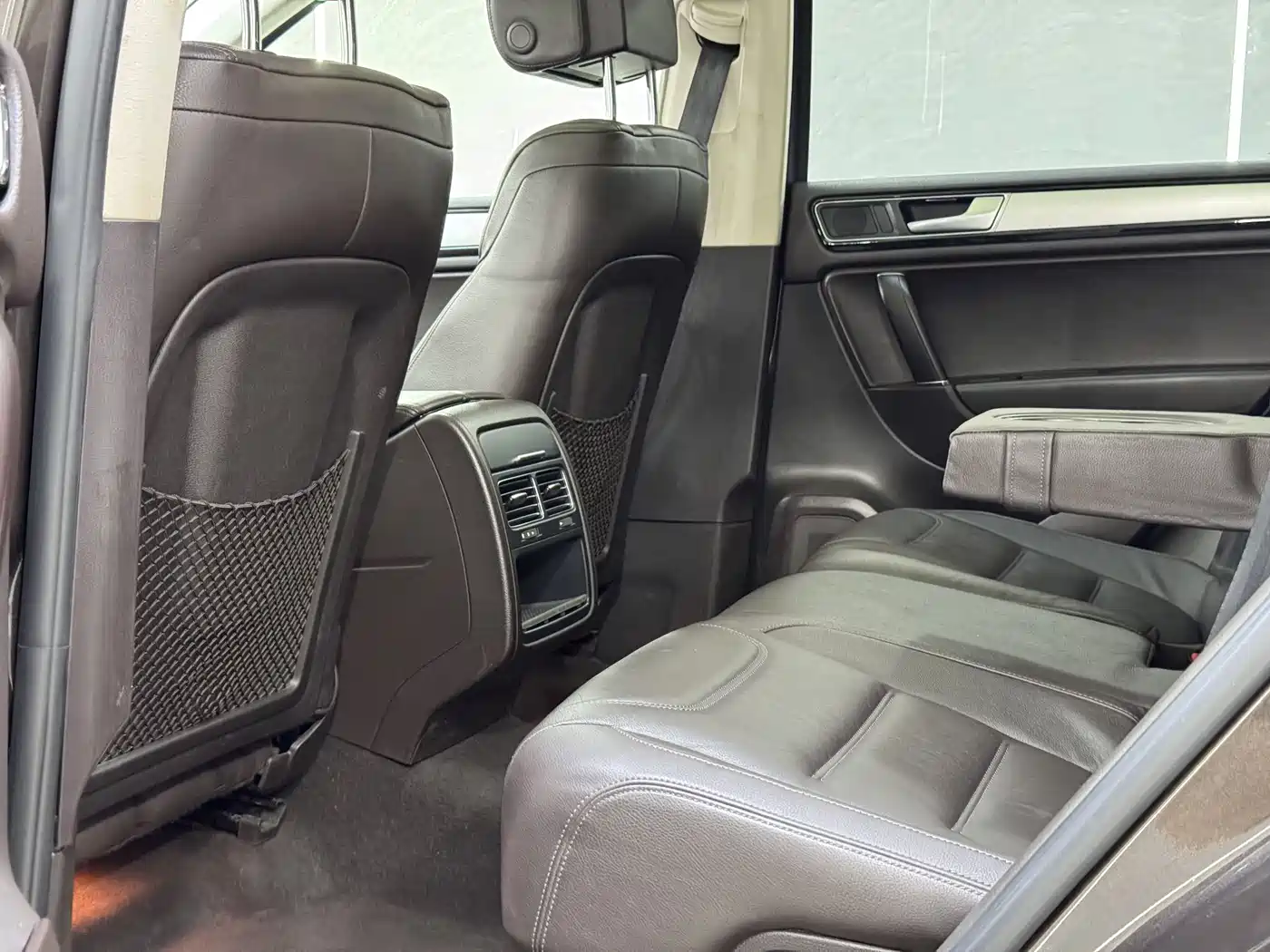 Volkswagen Touareg 2016 3.0TSI Standard фото 10