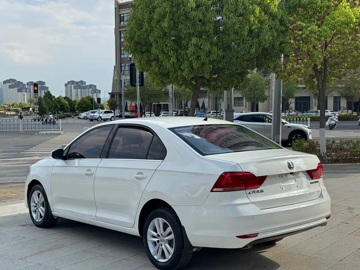 Volkswagen Santana 2018 1.5L Manual Comfort Edition фото 7