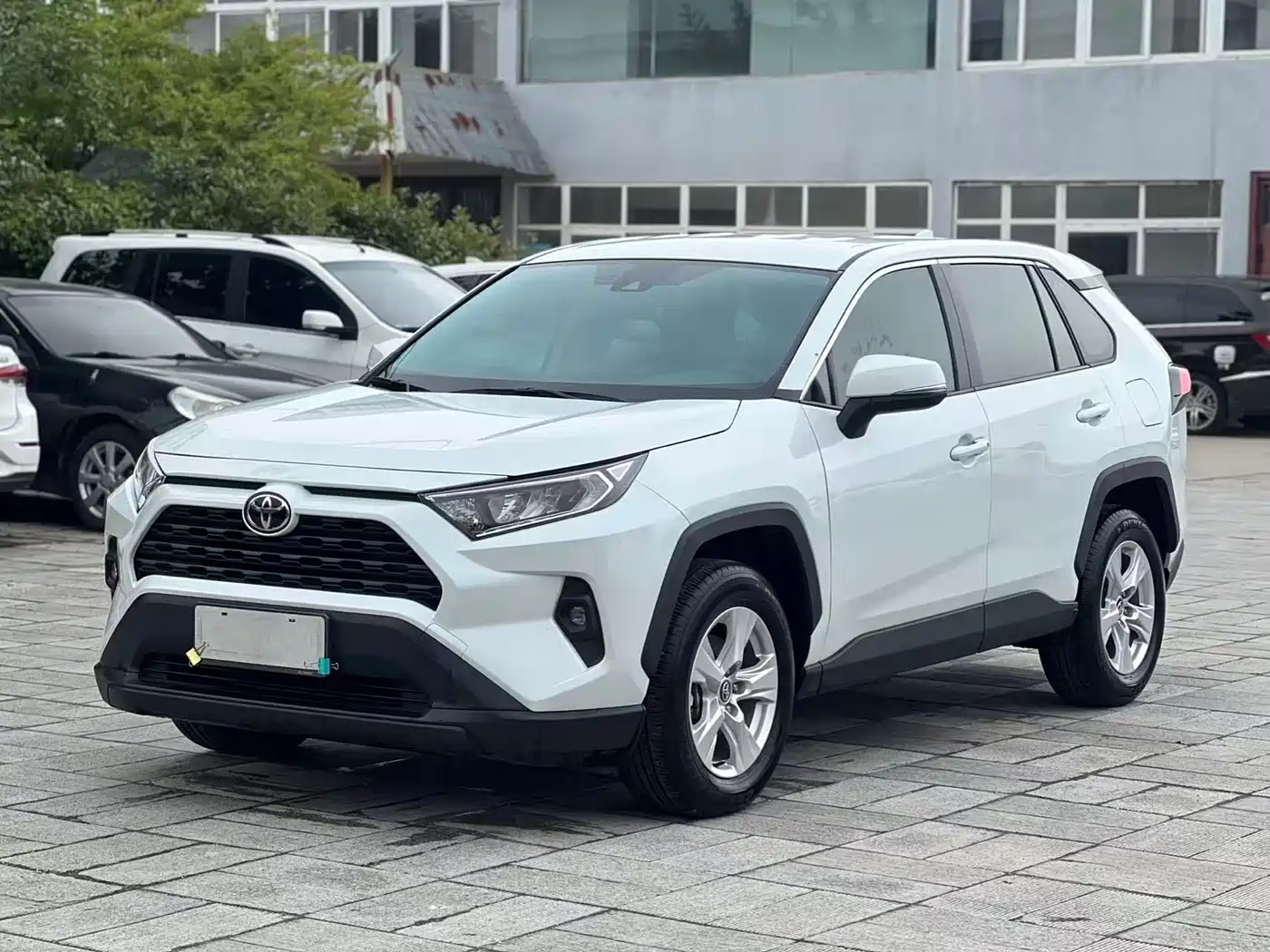 Toyota RAV4 Rongfang 2024 2.0L CVT FWD Urban Edition
