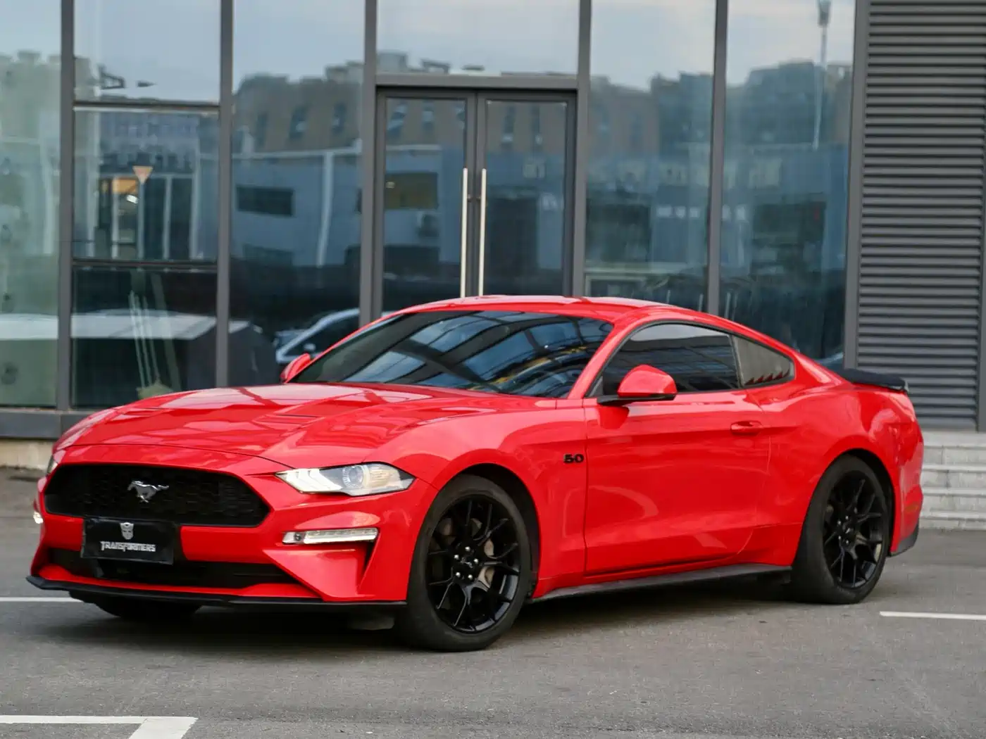 FORD MUSTANG