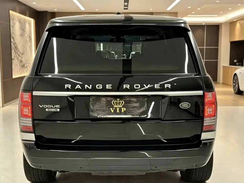 Land Rover Range Rover 2015 3.0 TDV6 Vogue фото 7