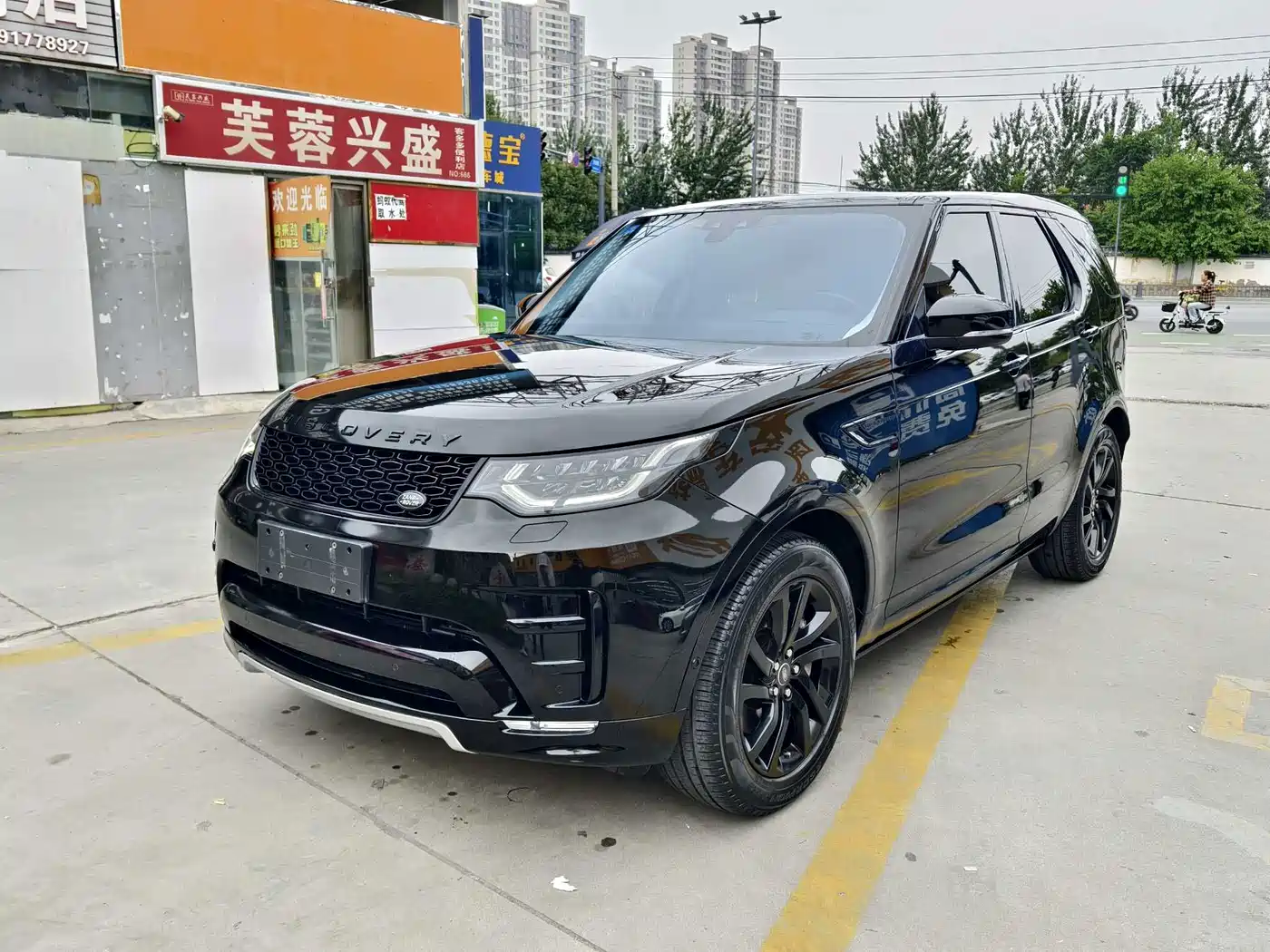 Фото 3 - Land Rover Discovery