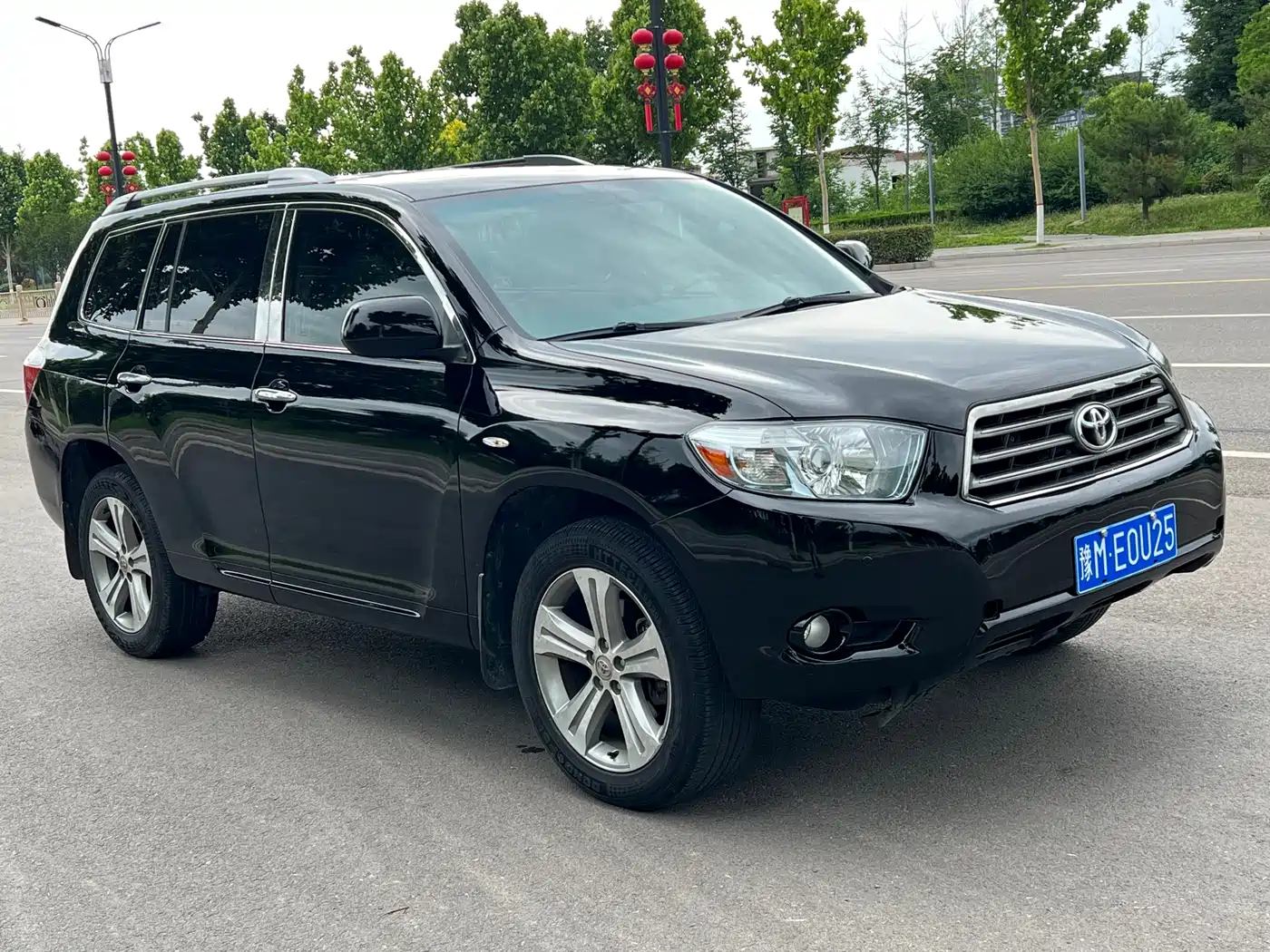 Toyota Highlander 2012 2.7L 2WD 7-Seater Luxury Edition фото 3