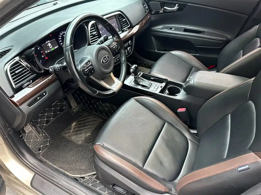 Kia Kaishen 2017 1.8L Automatic DLX фото 14