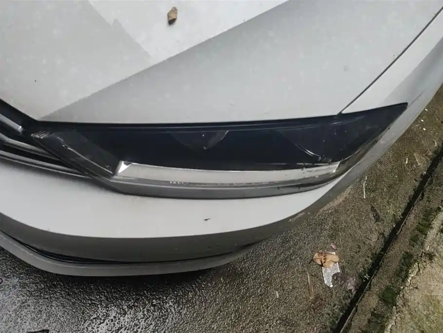 Volkswagen Golf Sportsvan 2018 230TSI Automatic Progressive фото 5