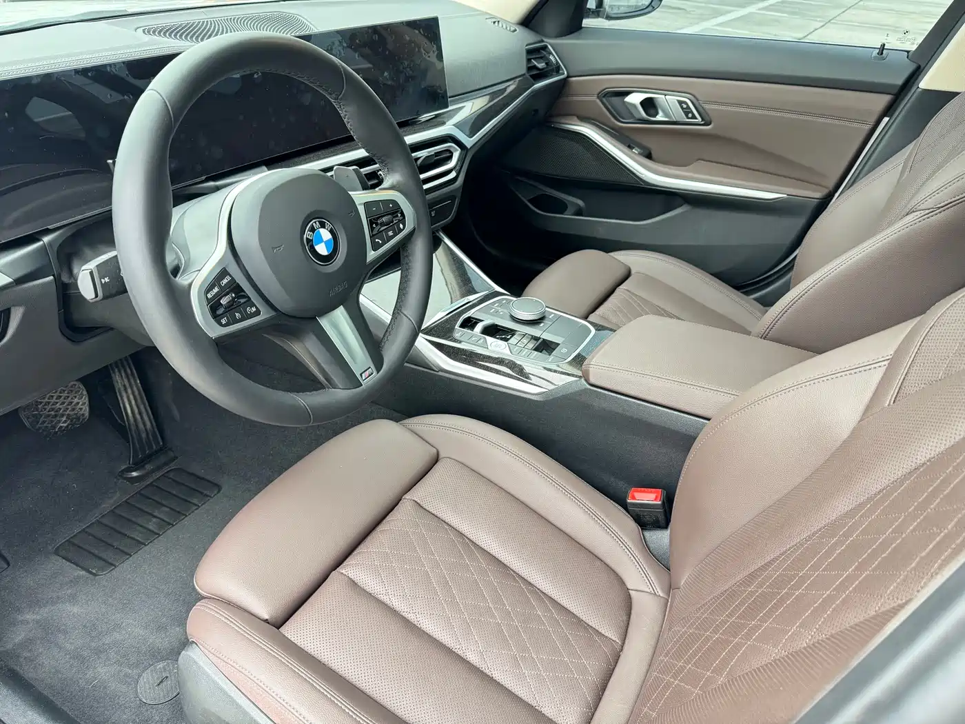 BMW 3 Series 2023 325Li M Sport Package фото 15
