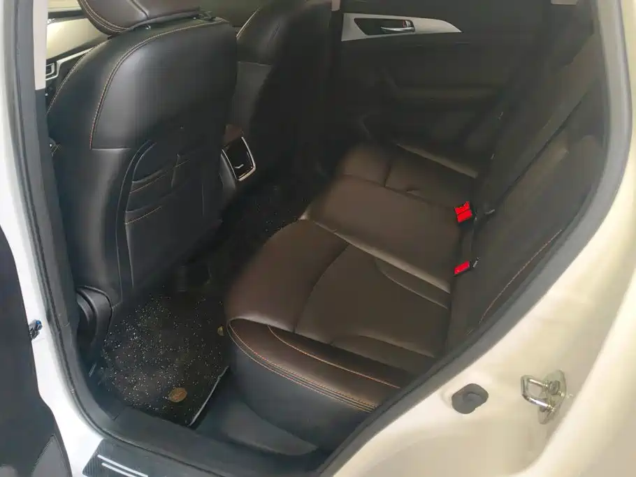 Фото 11 - Changan CS35 PLUS