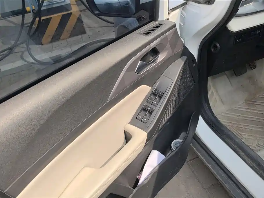 GEELY GEOMETRY E FIREFLY