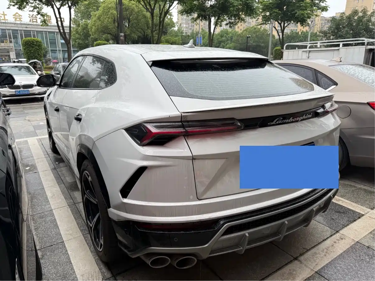 Lamborghini Urus 2021 4.0T V8 фото 13