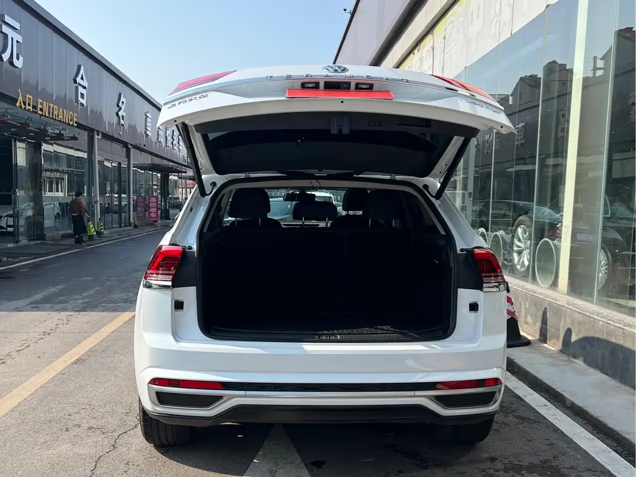 Volkswagen Teramont 2019 Teramont X 380TSI 4WD Luxury Edition фото 6