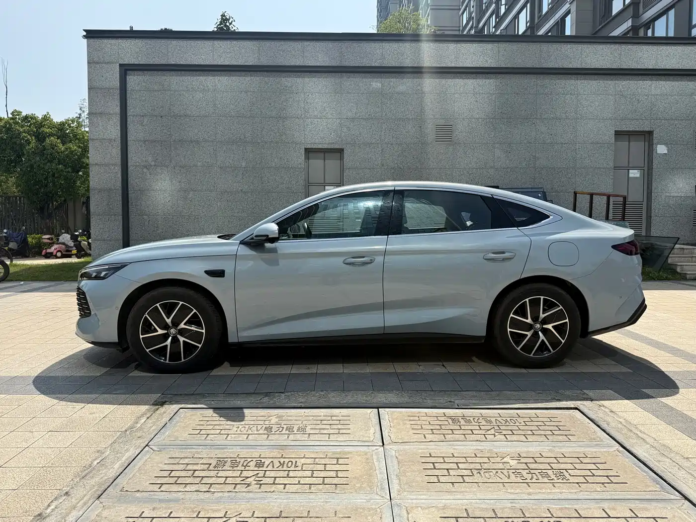 BYD Qin L 2025 DM-i Smart Drive Edition 120KM Surpassing фото 16