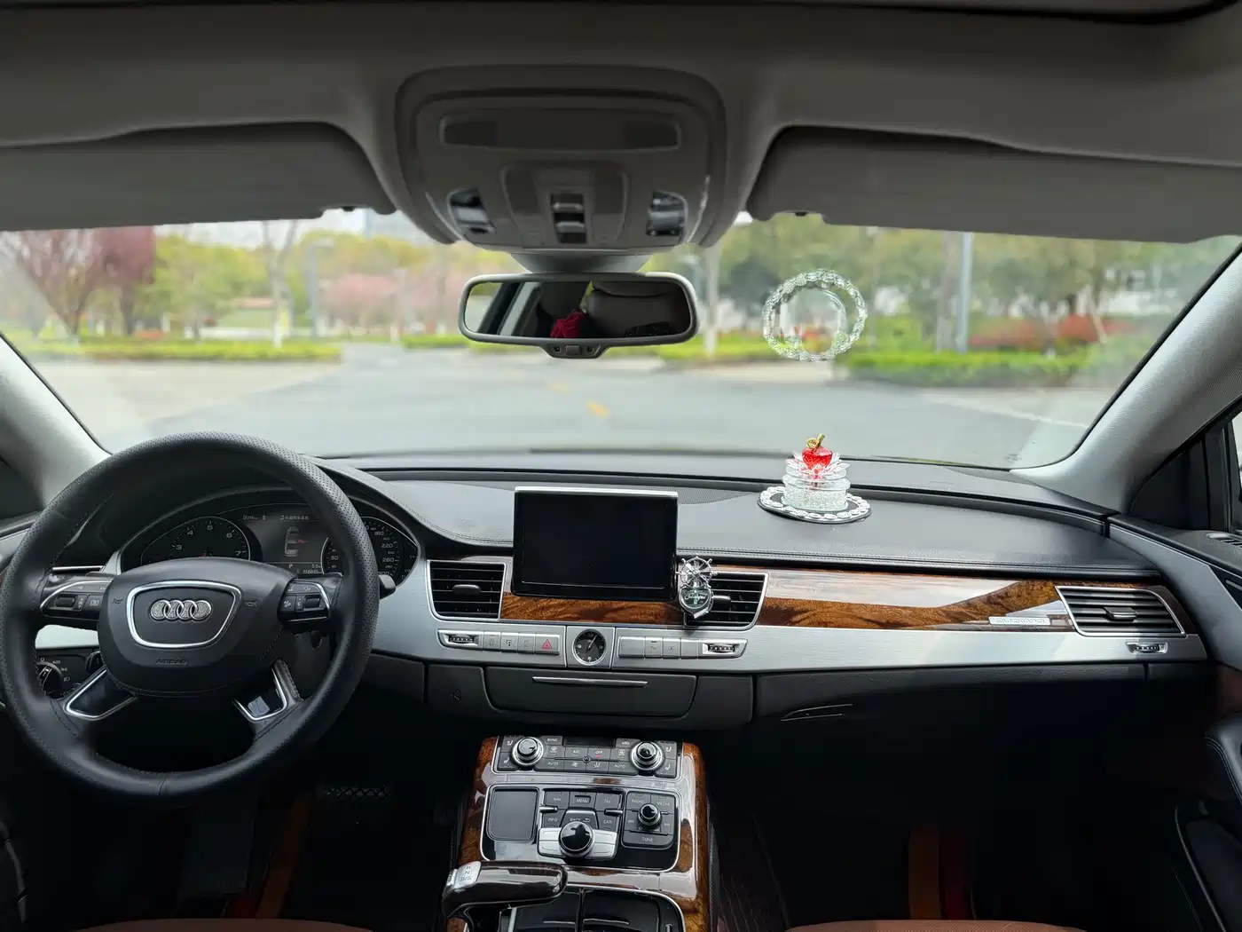 Audi A8 2013 A8L 50 TFSI quattro Luxury фото 7