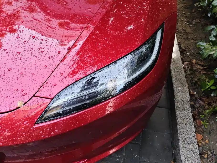 Tesla Model 3 2026 2025 Model Year Facelift Rear-Wheel Drive