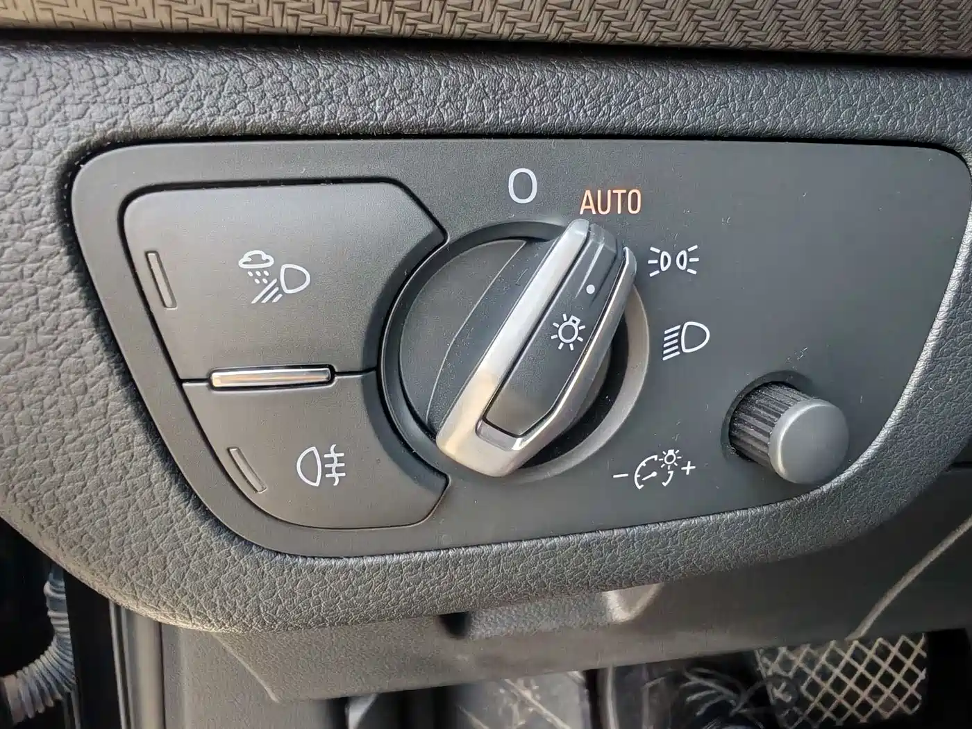 Audi Q5L 2022 40T Luxury Dynamic фото 12