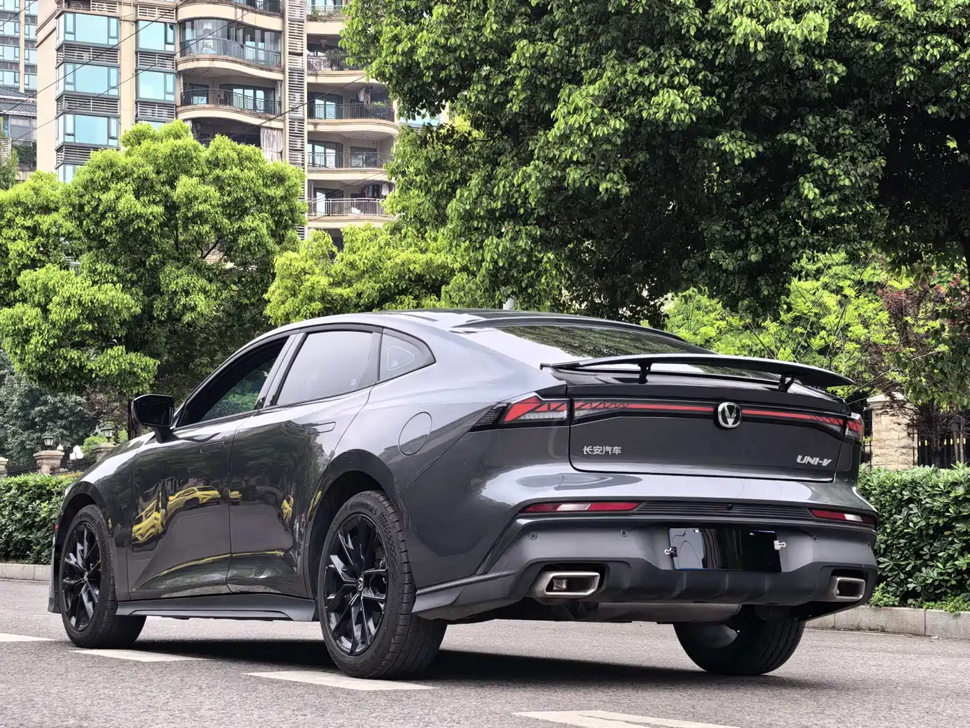 CHANGAN UNI-V