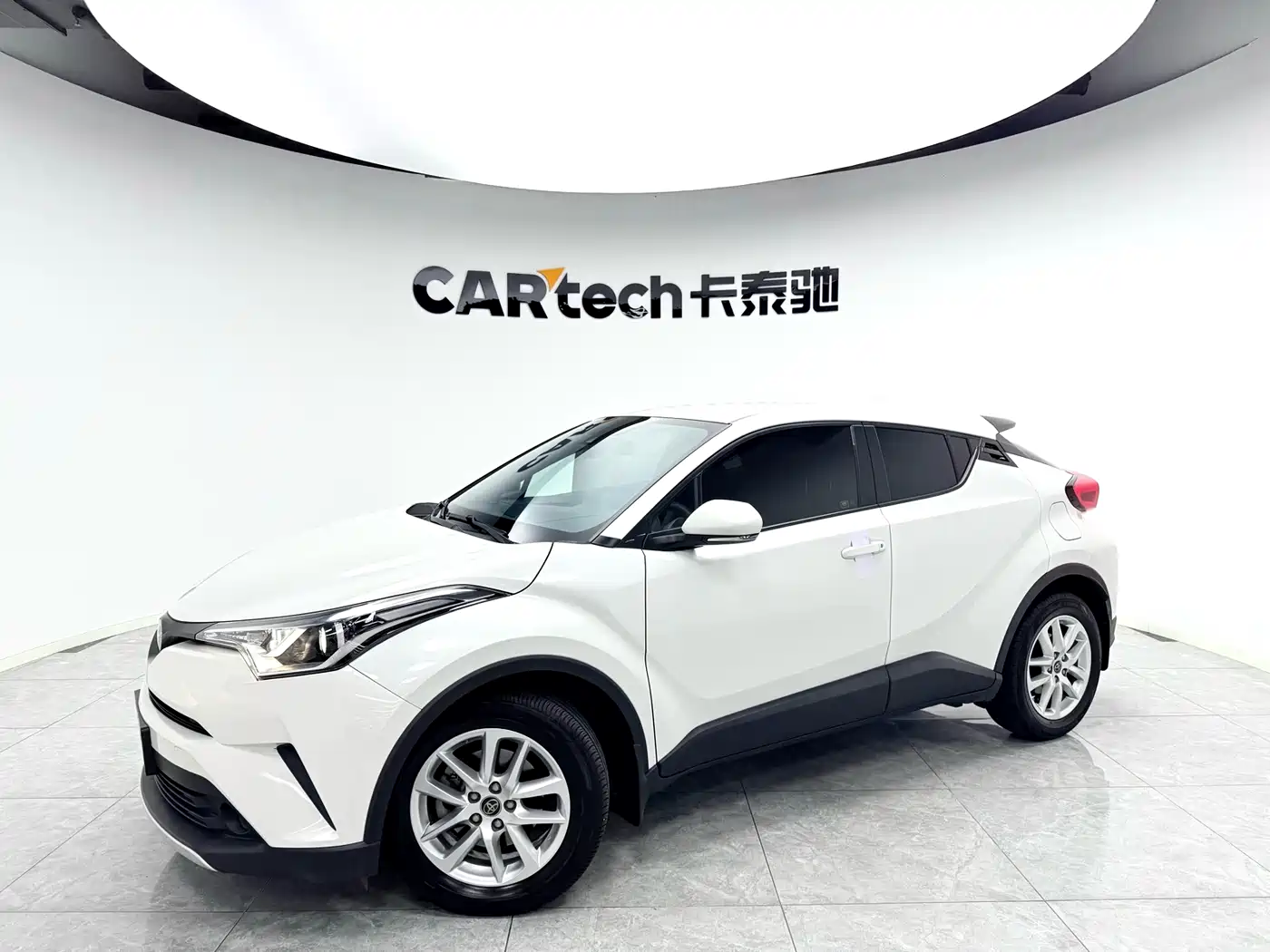 Toyota IZOA 2020 2.0L Yi Dong Edition