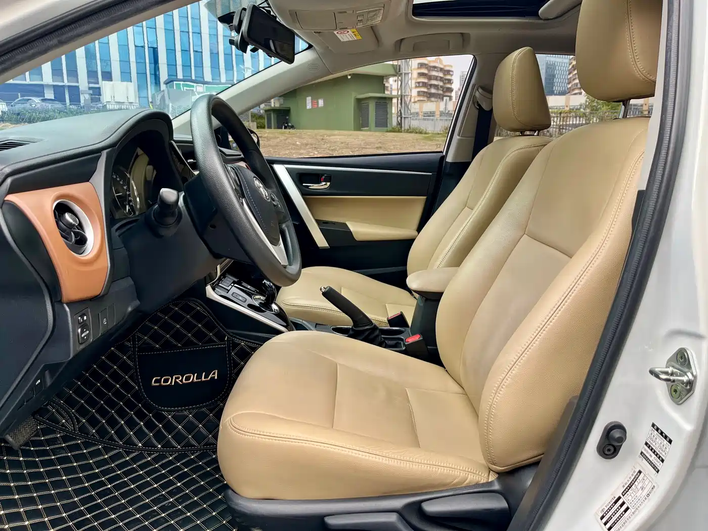 Toyota Corolla Twin Engine E+ 2020 1.8L E-CVT Comfort Edition фото 5