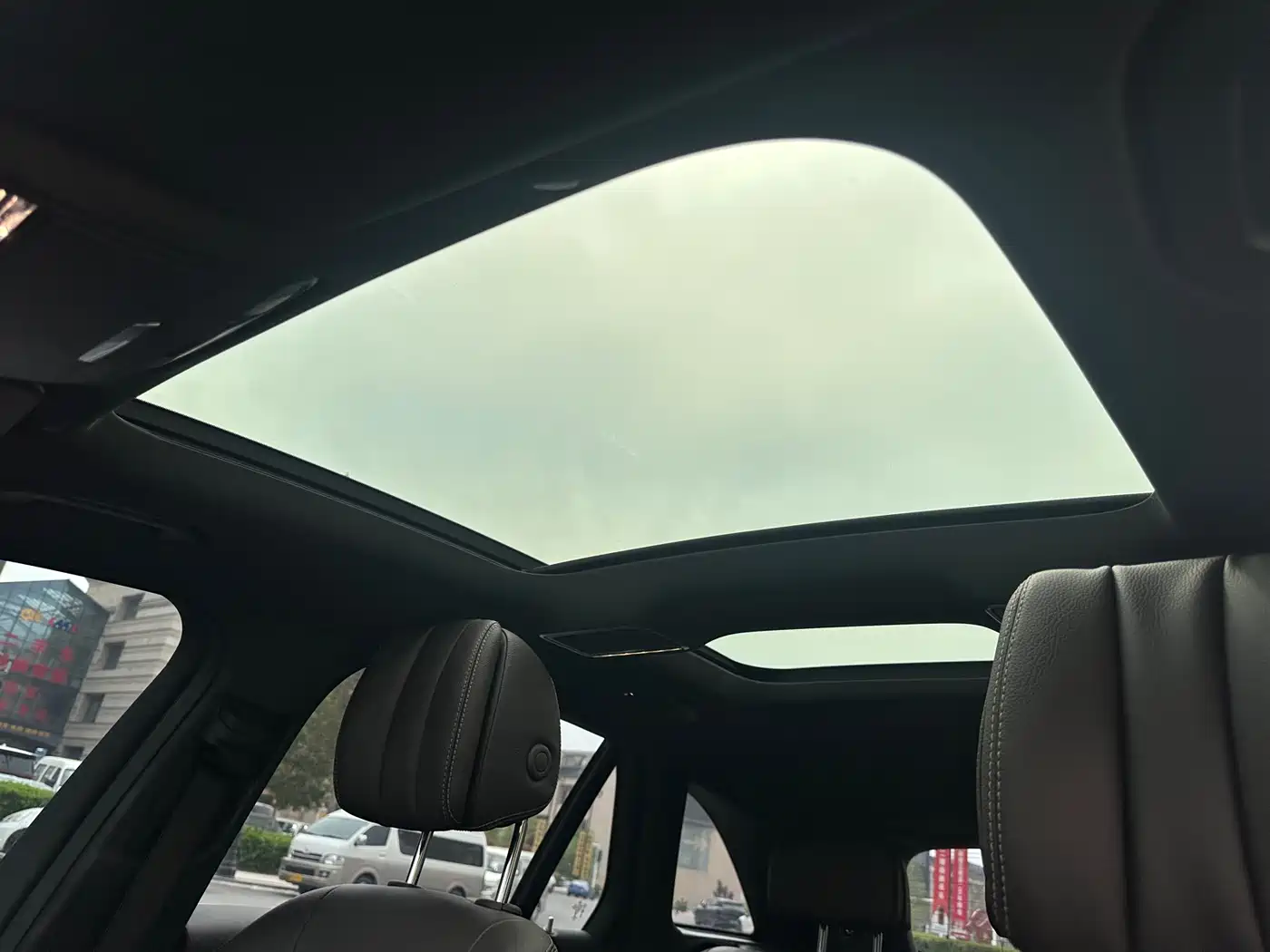 Mercedes-Benz GLC 2022 Facelift III GLC 260 L 4MATIC Dynamic фото 16