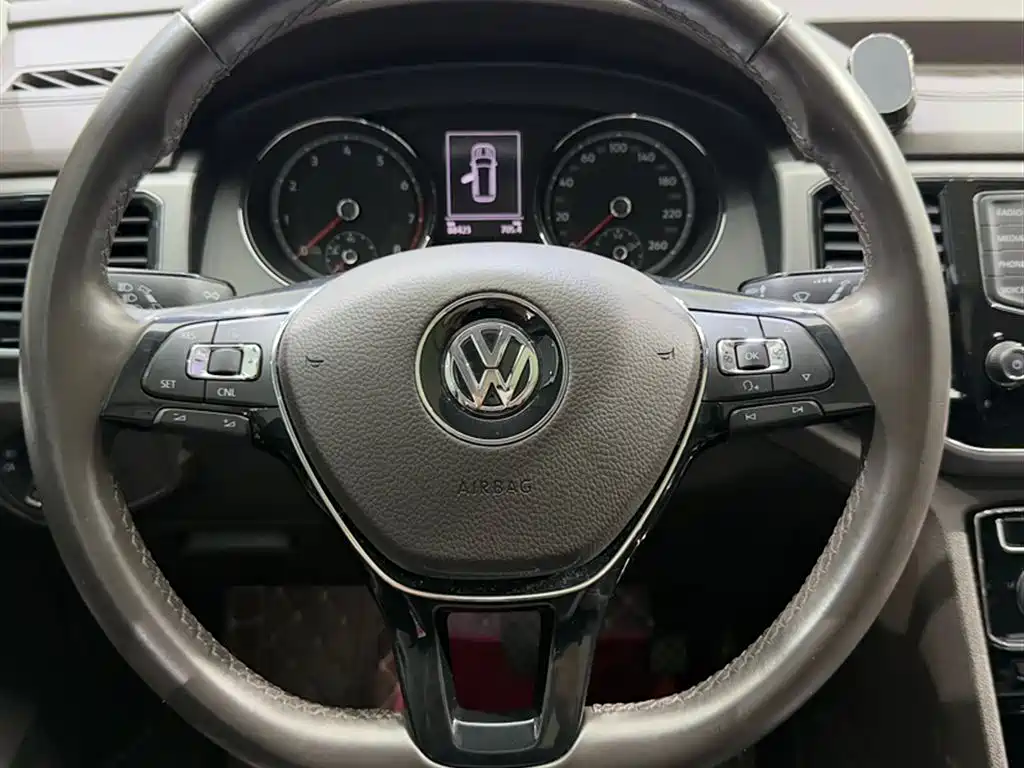 Volkswagen Teramont 2017 530 V6 4WD Luxury Edition фото 4
