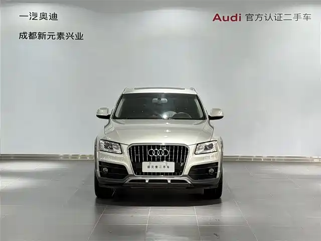 Audi Q5 2017 Plus 40 TFSI Technology — фото 2