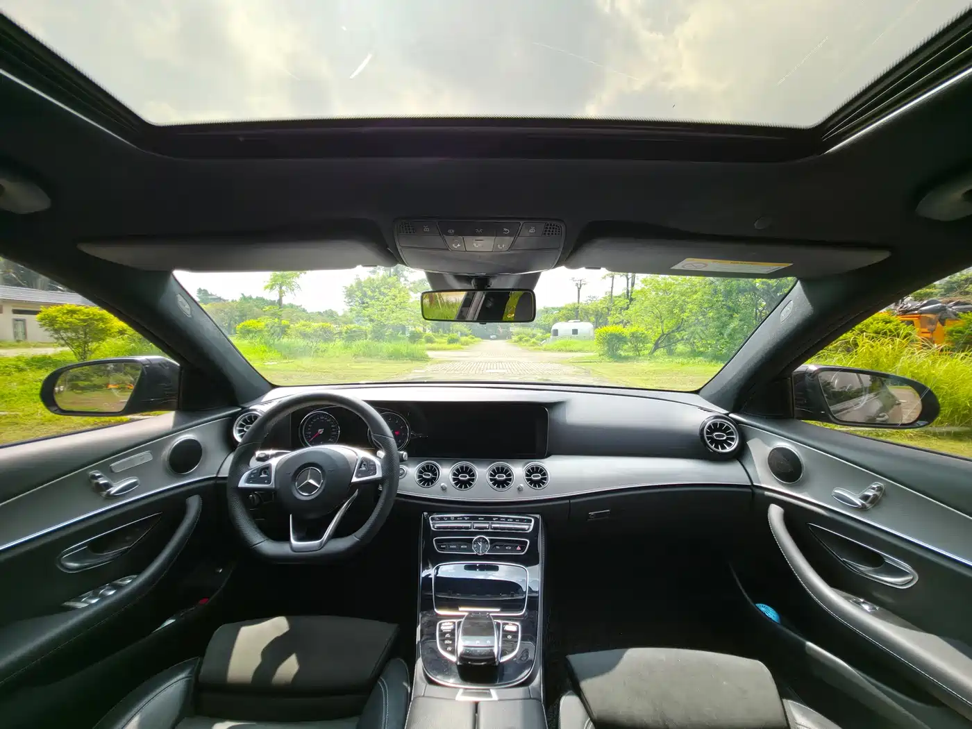 Mercedes-Benz E-Class 2017 E 200 Sport фото 4